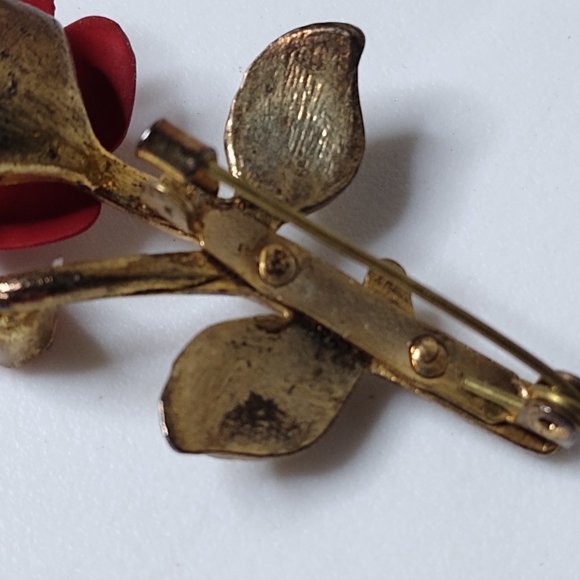 Vintage Little Metal Red Rose Brooch - Picture 11 of 14